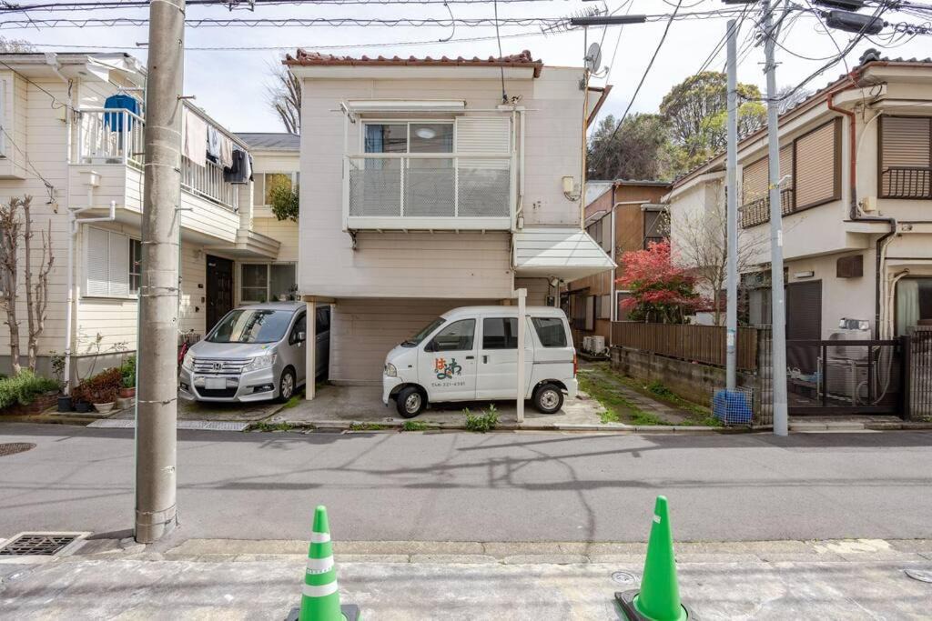 Photo of Others in Nishi