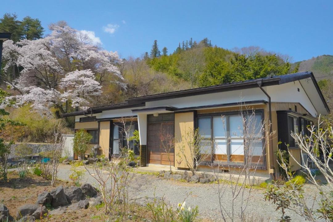 Photo of Buildings in Nishikatsura