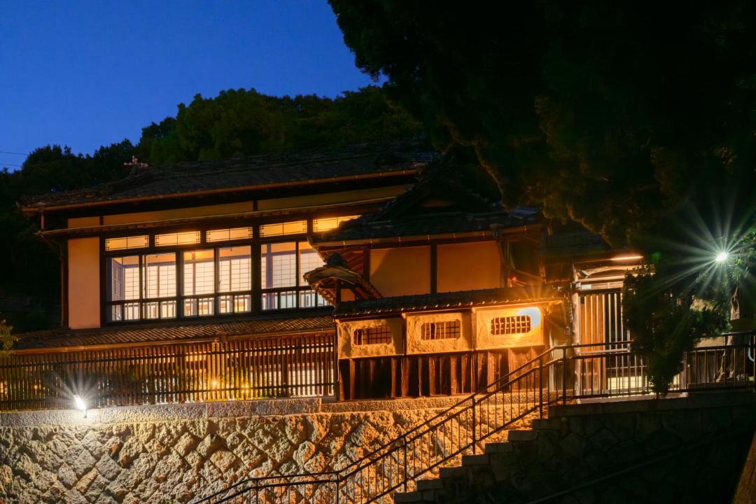 Photo of Buildings in Onomichi