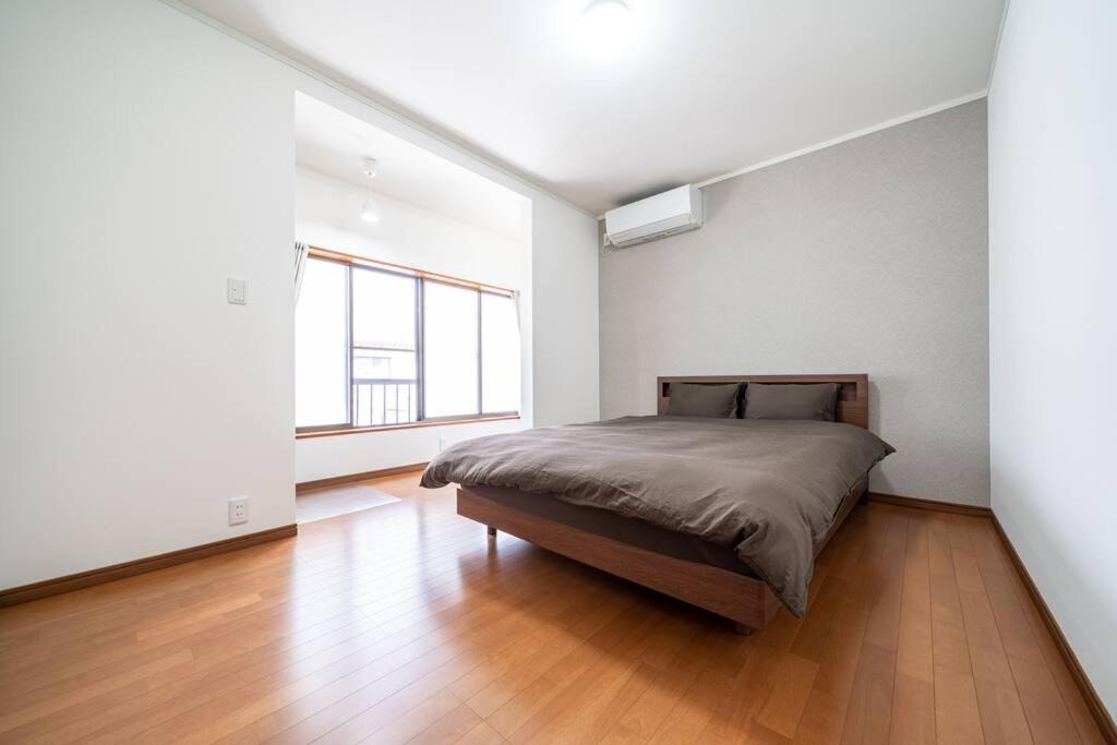 Photo of Bedroom in Nou