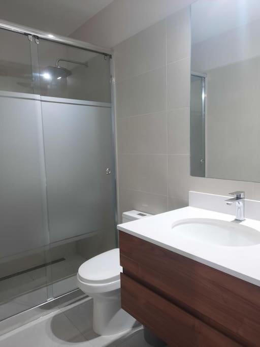 Photo of Bathroom in Miraflores
