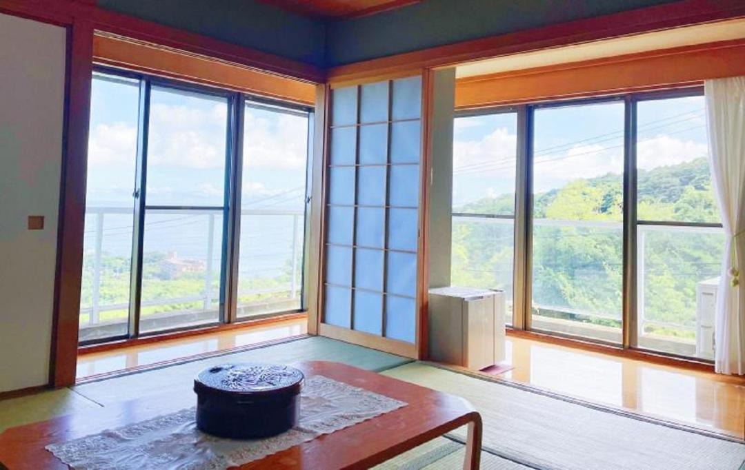 Photo of Livingroom in Ito