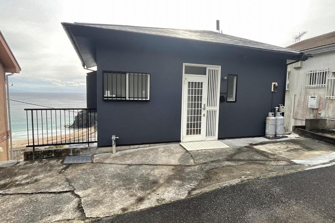 Photo of Buildings in Shirahama