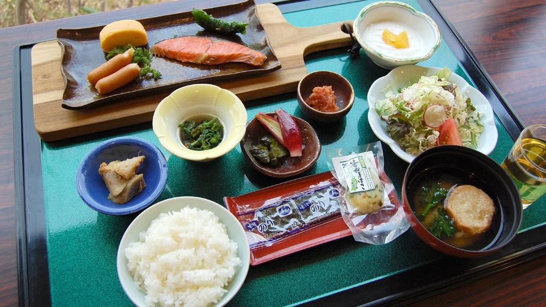 Photo of Human In Picture in Kami-machi