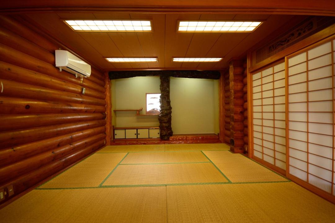 Photo of Others in Maeganeku