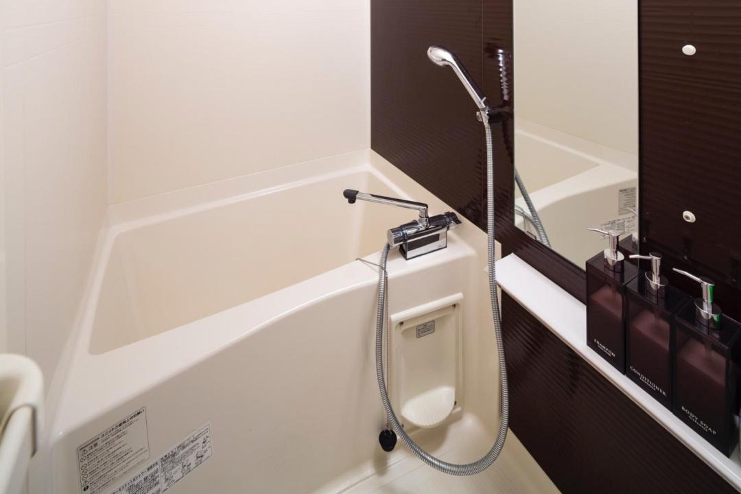 Photo of Bathroom in Kamiikebukuro