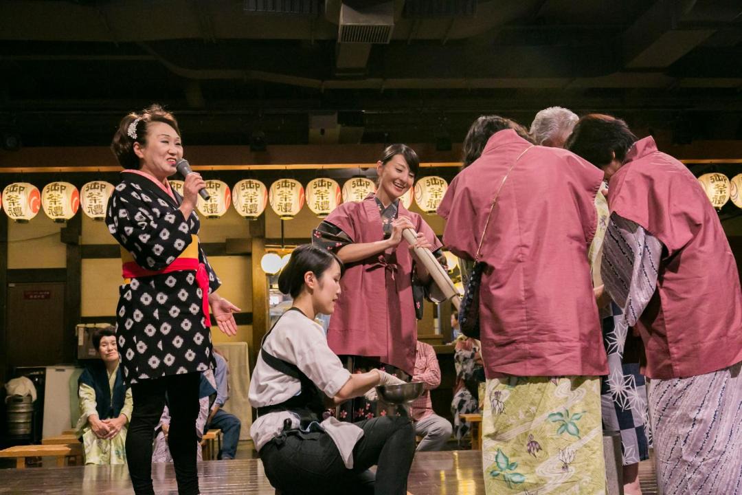 Photo of Human In Picture in Shizukuishi