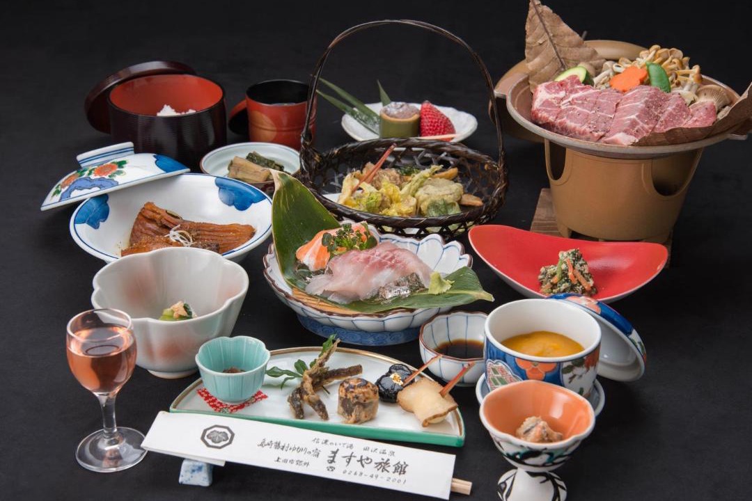 Photo of Others in Aoki