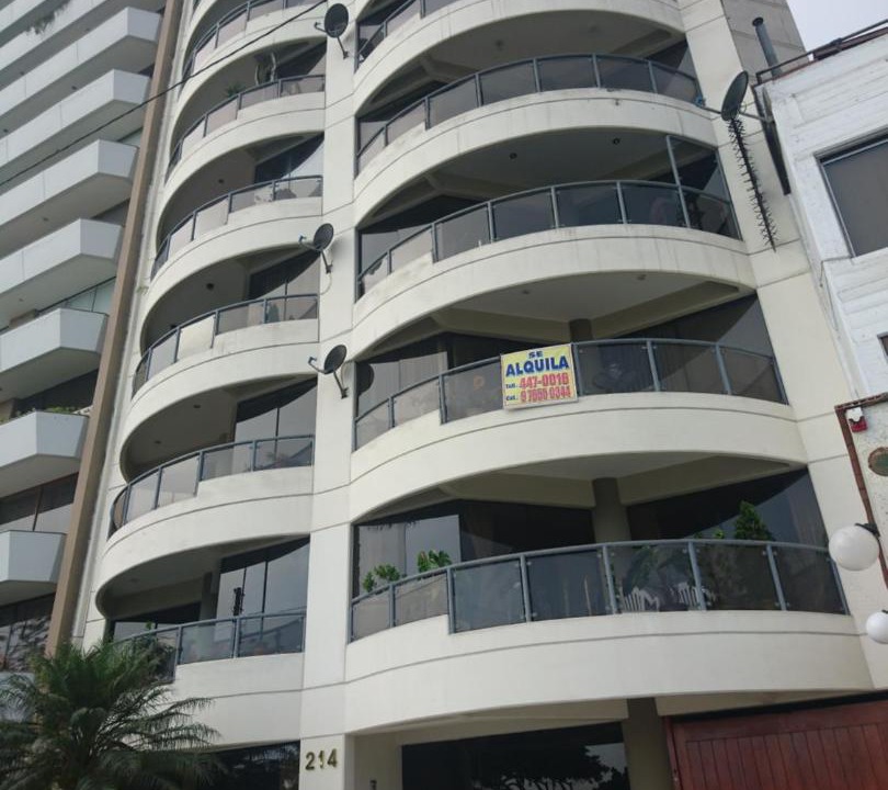Photo of Buildings in Miraflores
