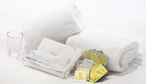 Grand Deluxe Quadruple Room (Non Smoking) No Room Cleaning Service