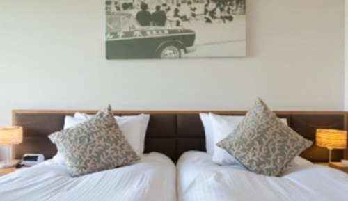 Hotel Room - Yotei View