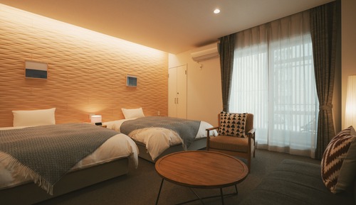 Standard Twin Room
