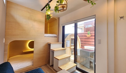 Twin Room R104