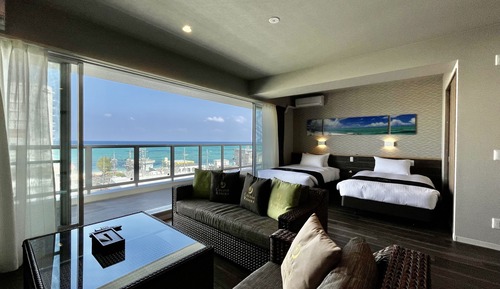 Deluxe Suite Condo with Partial Ocean View, Non Smoking