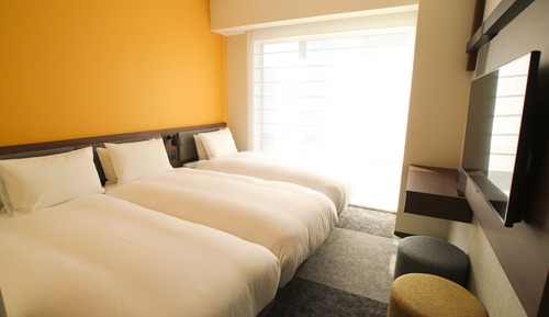 Triple Room