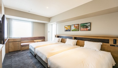 Corner Triple Room, Non Smoking