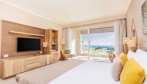 Superior Room, Sea View (Queen or Twin)
