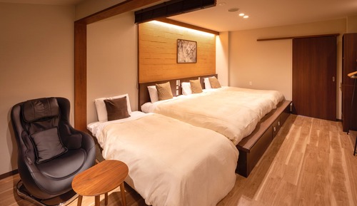 4 Bed Room, Non-Smoking (37sqm)