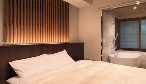 Standard Queen Double Room, Non-Smoking (31sqm)