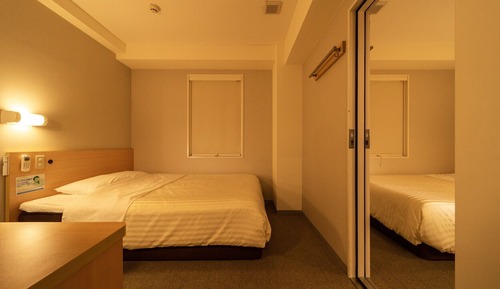 Connecting Room, Non Smoking