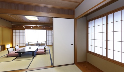Japanese-Style Deluxe Room