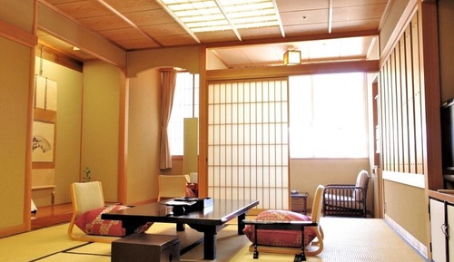 Japanese Style Room for 5 People