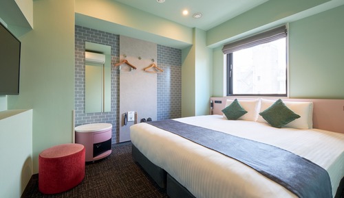 King Room (Hollywood Twin Style) - Non-Smoking