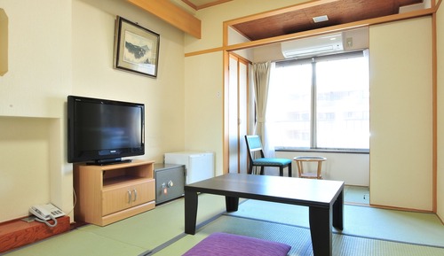 Japanese Style Room, Single Use, Shared Bathroom