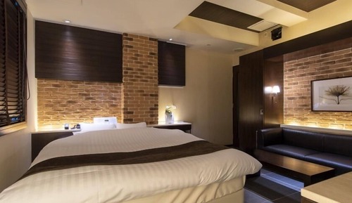 [Late Check-In 9 PM~] Economy Double Room, Smoking