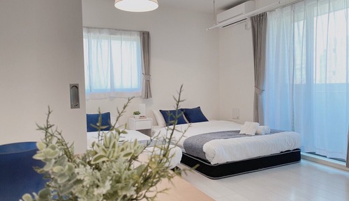1 Bedroom Apartment with Balcony 203