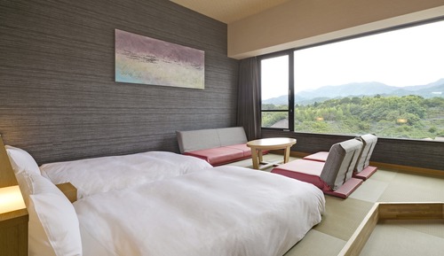 Superior Twin Room, Non Smoking, Mountain View