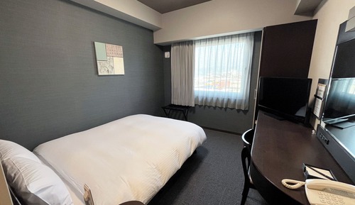 Comfort semidouble room smoking