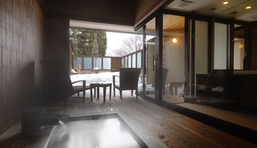 Japanese & Western style room with private hot spring (Kaiseki Dinner at Restaurant Included)