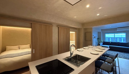 Premium Condo, 3 Bedrooms, Kitchen (401)