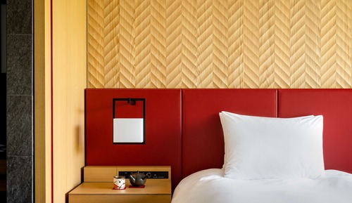 Deluxe Room, 1 King Bed, Non Smoking