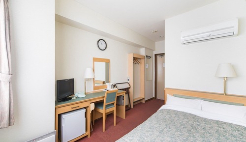 Semi Double Room