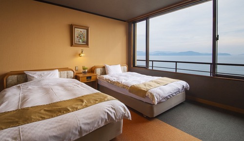 MANPA CLUB Deluxe Japanese Western Style Room, Smoking