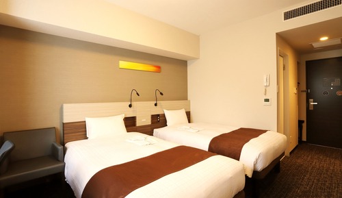 Standard Twin Room, Smoking