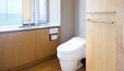Beachfront Bath Japanese Twin Room, Non Smoking