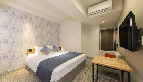 Residential double room (1 queen bed) for 1 person,Non Smoking