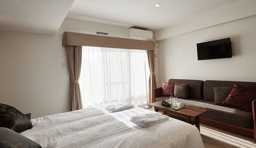 (Condominium Type) Double Room with No Bathtub, Shower Only