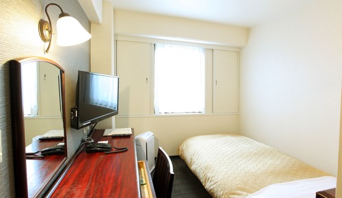Standard Single Room, Smoking