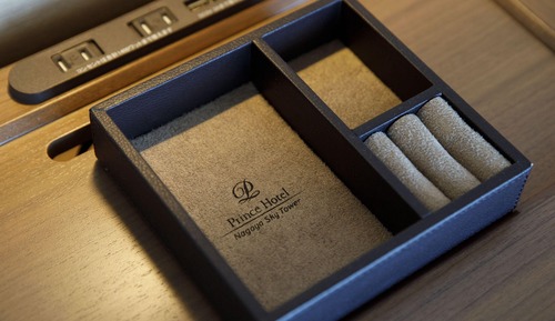 Premium Corner Twin with Club Lounge Access (3 adults) Non Smoking