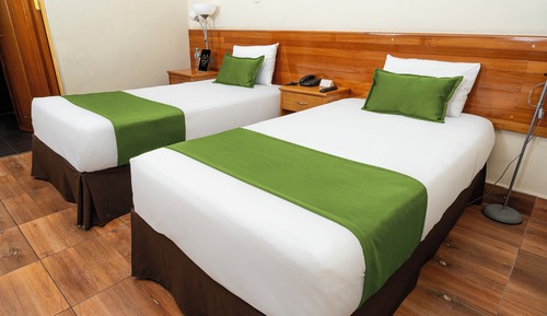 Twin Room, Park View