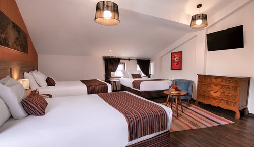 Triple Room