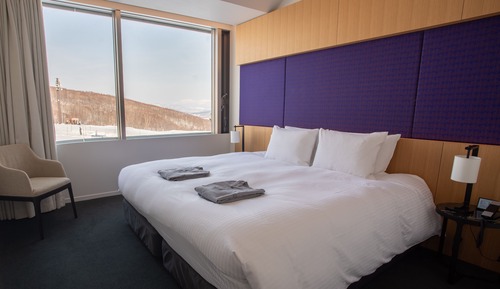 2 Bedroom Suite East View