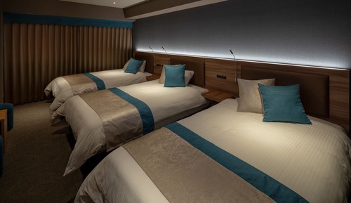 Triple Room