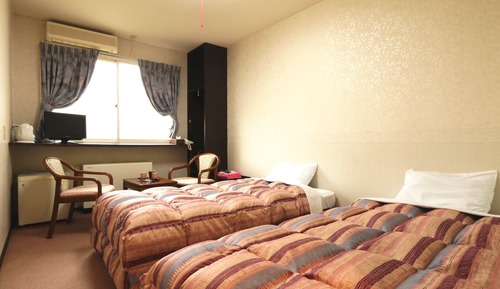 Twin Room (with Private Bath) Non smoking