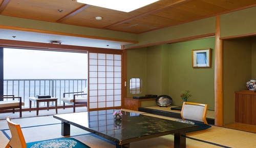 Japanese Style Room For 5 Guests, Smoking