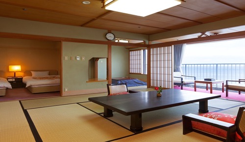 Japanese Western Style Room For 6 Guests, Smoking